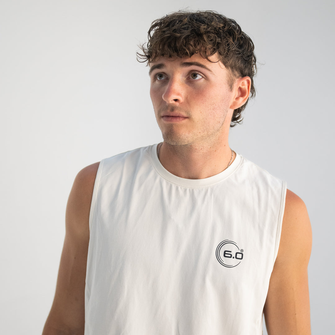 Mens Performance Power Tee Chalk with Black Logo